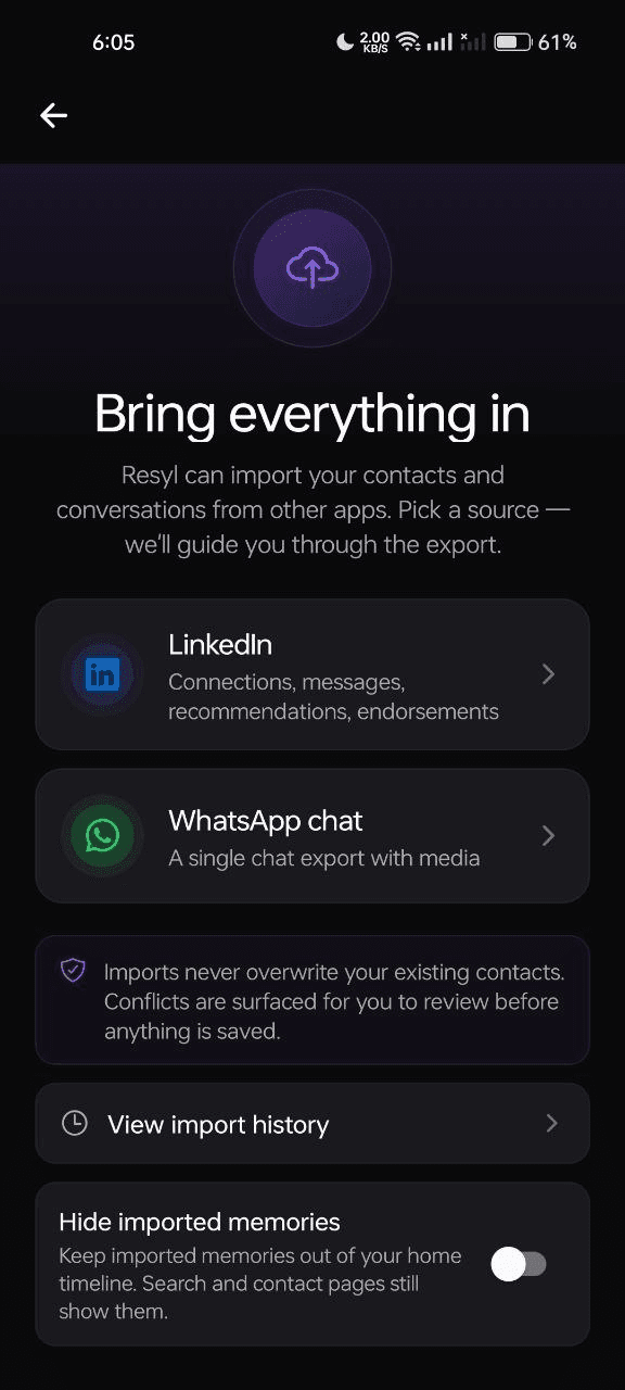 Resyl import screen — bring in contacts and conversations from LinkedIn and WhatsApp